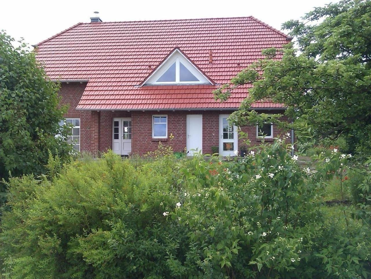 Appartement Ruhige Fewo Im Gruenen Mit Balkon, Terrasse Und Grossem Garten à Sehlen Extérieur photo